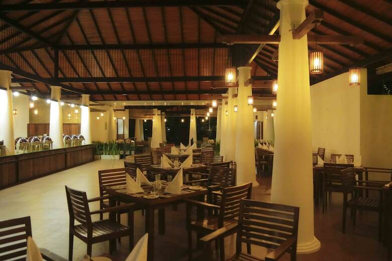 Hotel Tamarind Tree