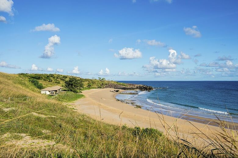 Posada Bremer Island Banubanu Beach Retreat