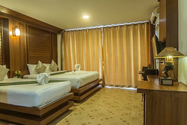 Hotel Lanta Nice Beach House