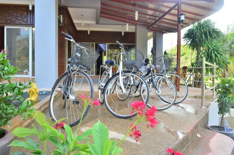 Hotel Lanta Nice Beach House