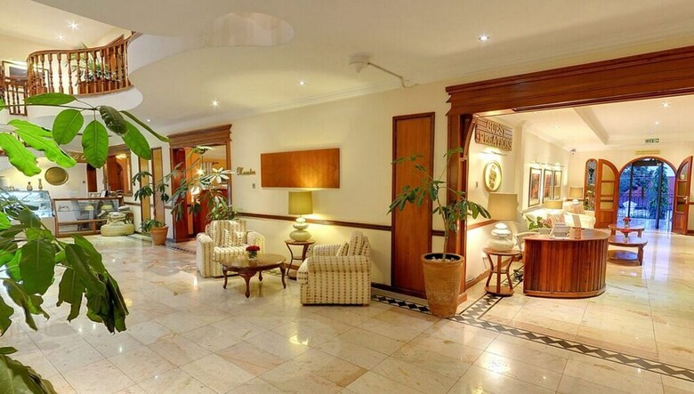 Sovereign Hotel