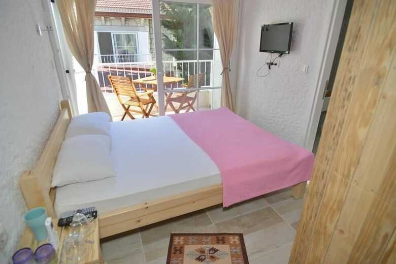 Chakra Boutique Hotel