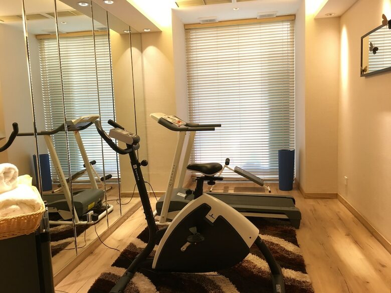 H-hotel Riverside Chengdu