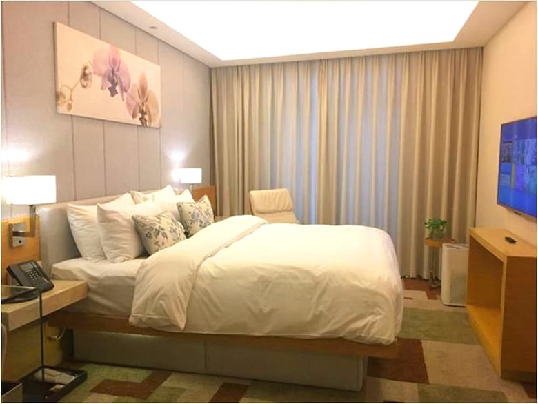 H-hotel Riverside Chengdu