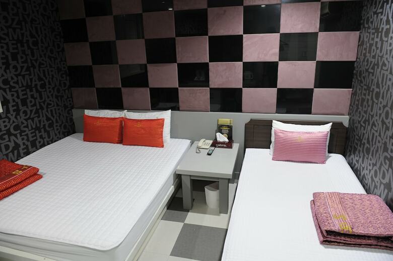 Hotel S Motel