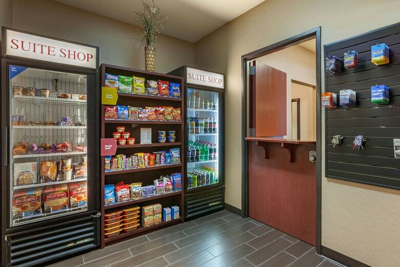 Hotel Comfort Suites Glendale - State Farm Stadium Area
