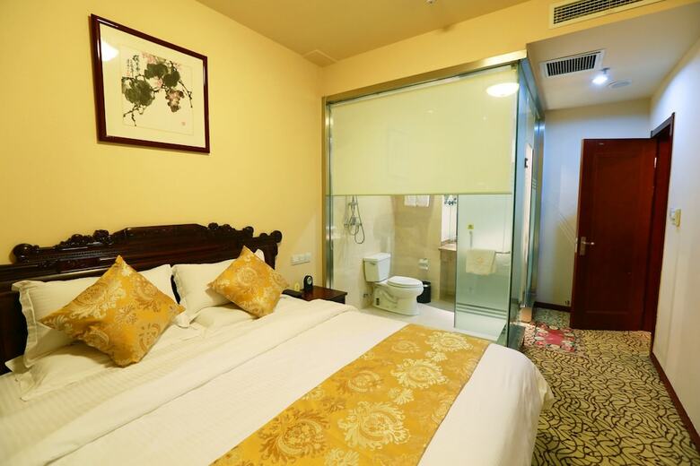 Central Business Hotel