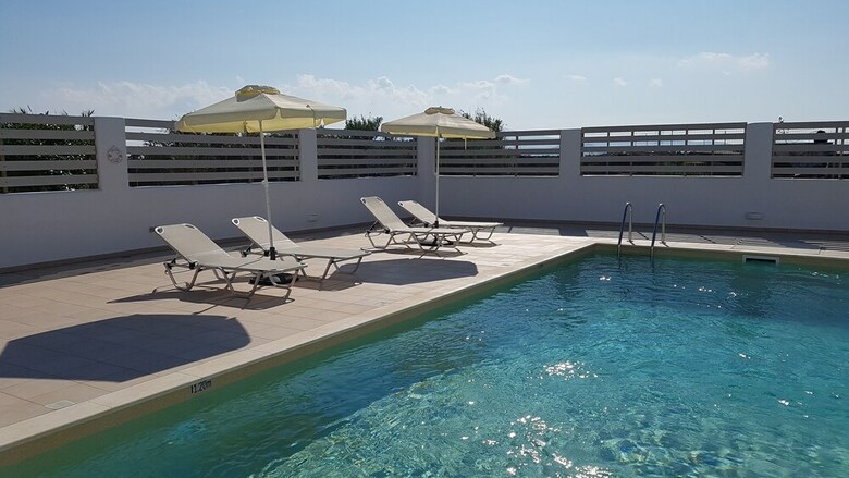 Aparthotel Petroto Abodes