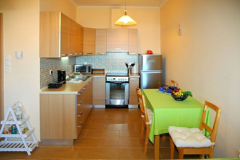Apartamentos Comfy 1bdflat With Garden Near The Beach