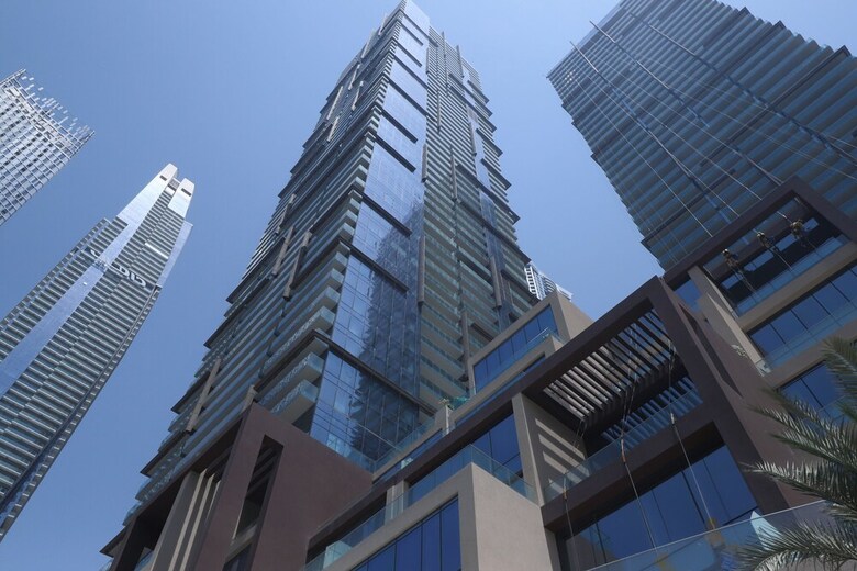 Apartamento Oyo Home 258 1bhk Marina Gate 2