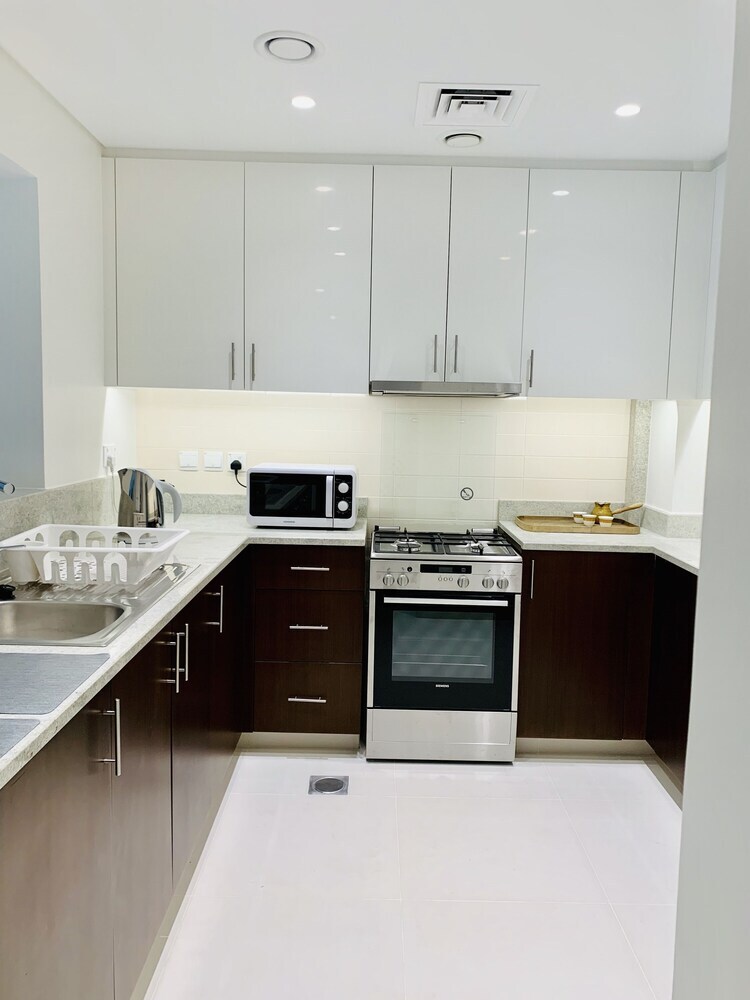 Apartamento City Nights- 1b Blvd Crescent Tower 1