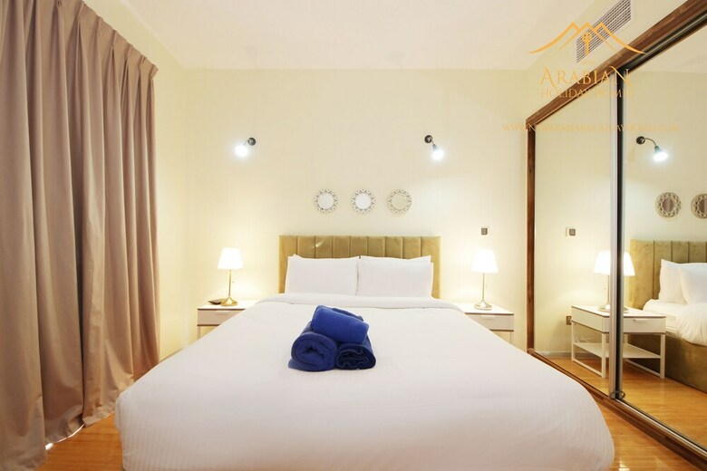 New Arabian Holiday Homes Jvc Villa