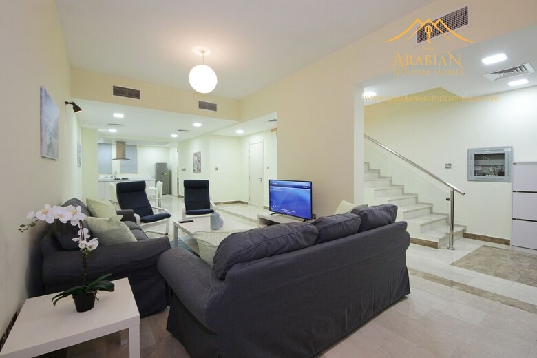 New Arabian Holiday Homes Jvc Villa