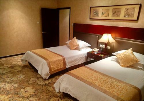 Zhongyi Pengao Hotel