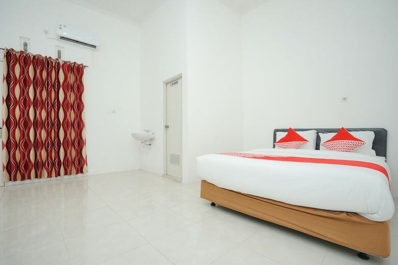 Hostal Oyo 2489 Choco 88 Residence