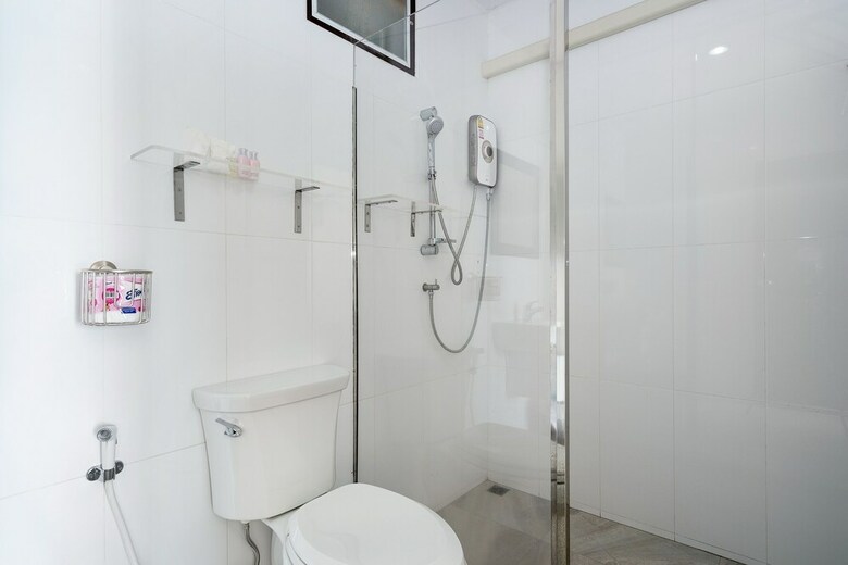 Lipa Bay Residence