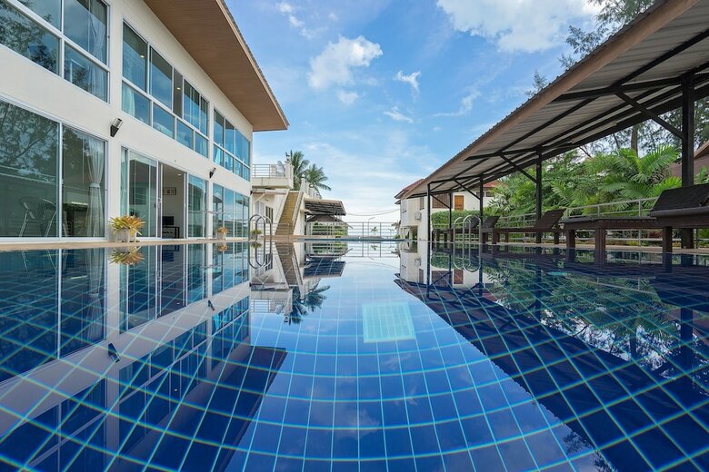 Lipa Bay Residence