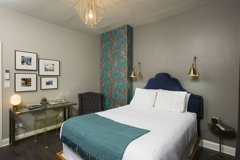 Bed & Breakfast Wicker Park Inn