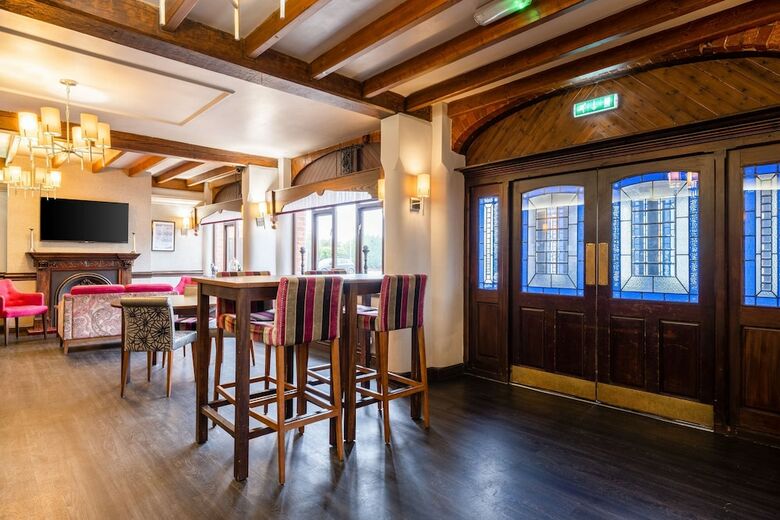 The Olde Barn, Sure Hotel Collection By Best Western