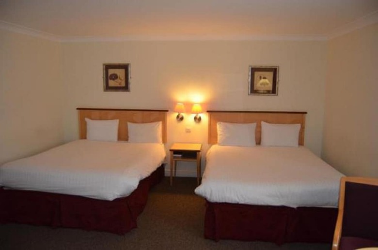 The Olde Barn, Sure Hotel Collection By Best Western
