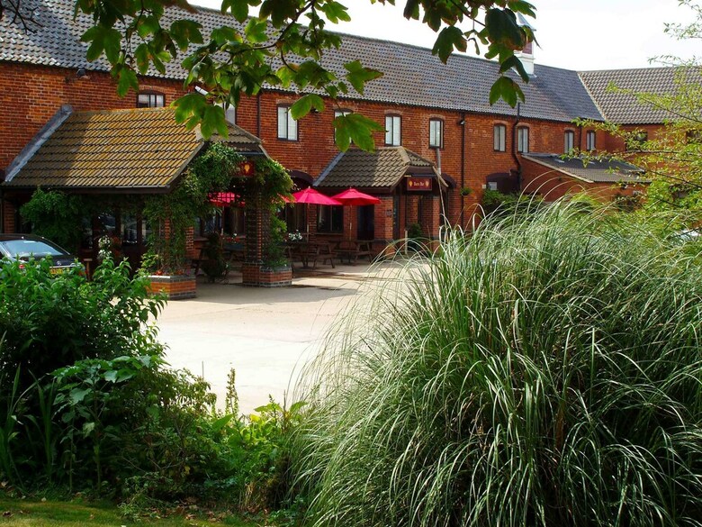 The Olde Barn, Sure Hotel Collection By Best Western