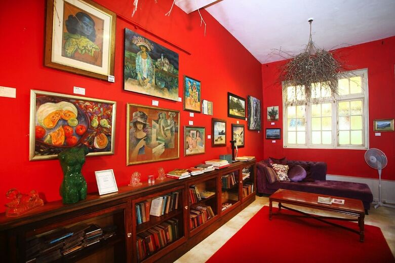 Karoo Art Hotel