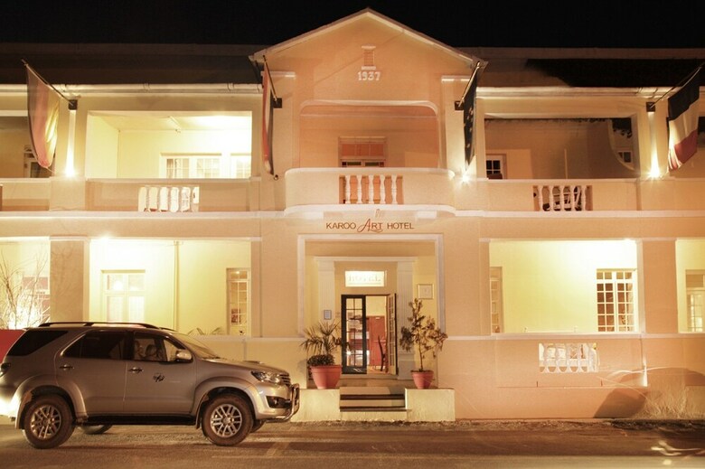 Karoo Art Hotel