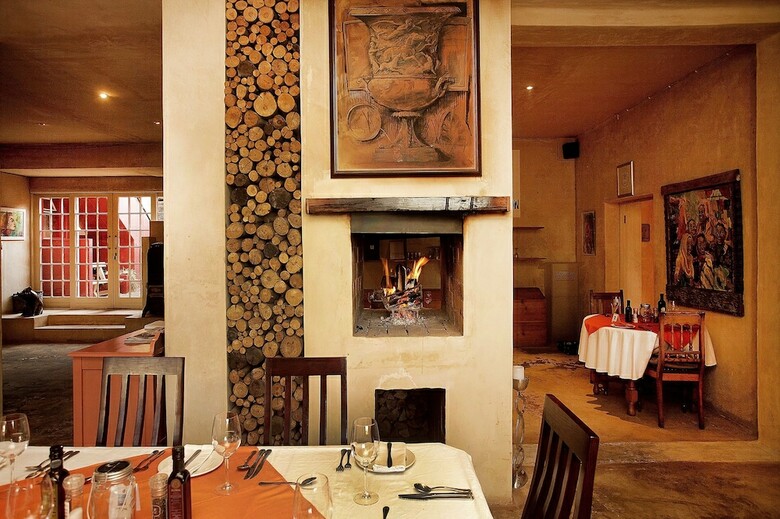Karoo Art Hotel