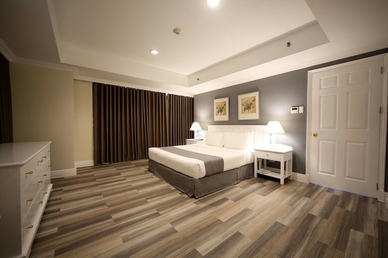 Hotel Infinity Tower Suites