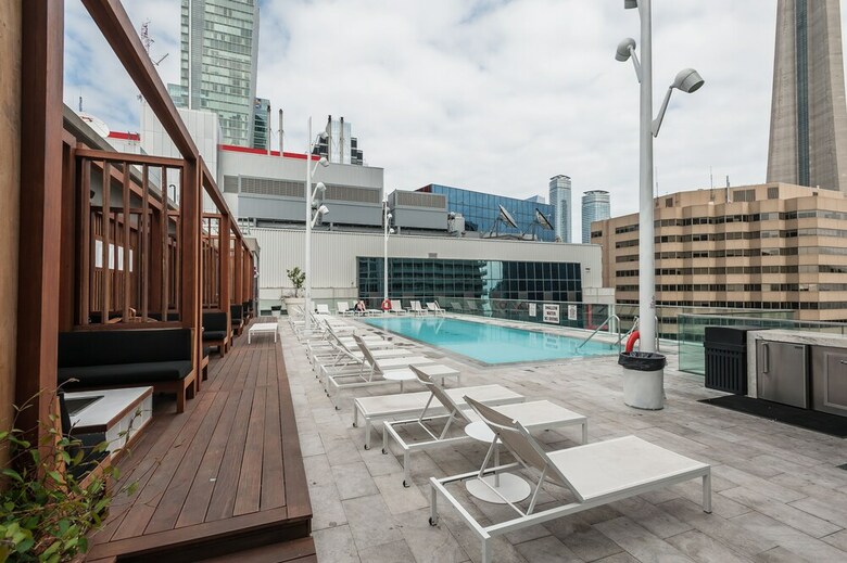 Life Suites Loft - Cn Tower