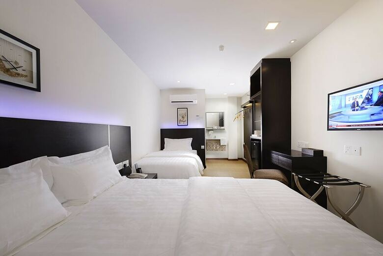 E-red Hotel Bayu Mutiara