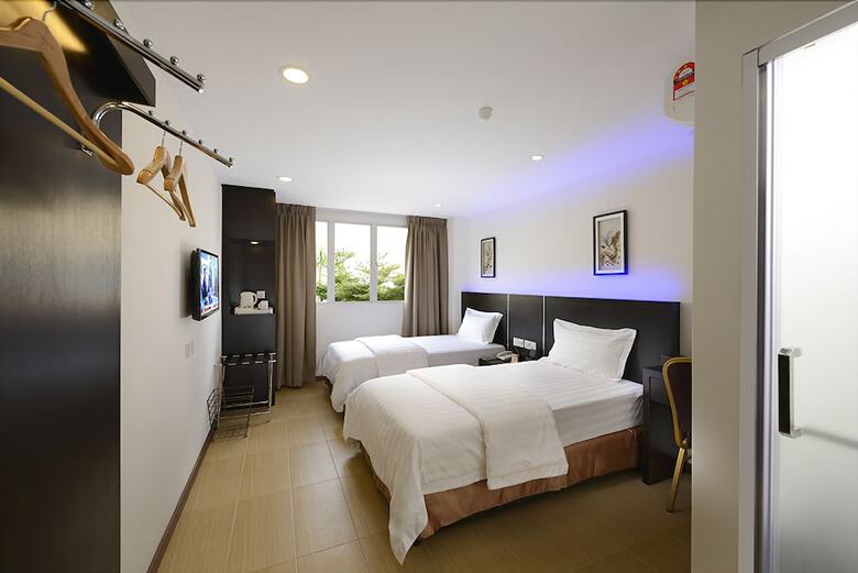 E-red Hotel Bayu Mutiara