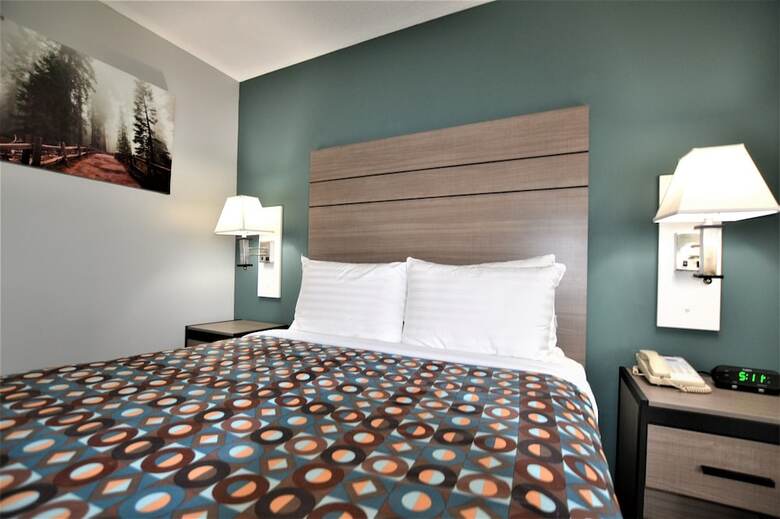 Motel Countryside Inn & Suites