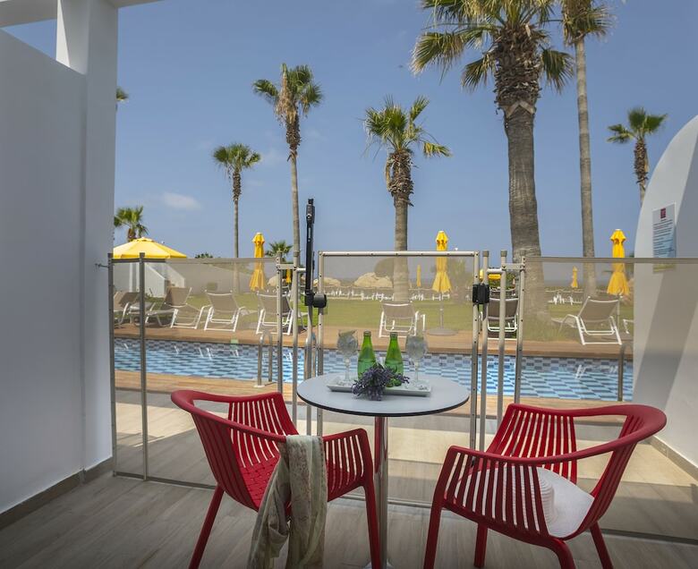 Hotel Leonardo Laura Beach & Splash Resort - All Inclusive
