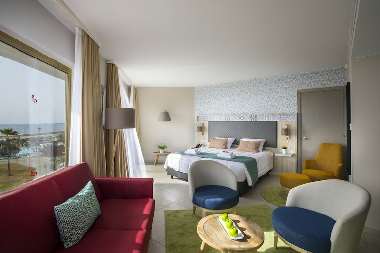 Hotel Leonardo Laura Beach & Splash Resort - All Inclusive