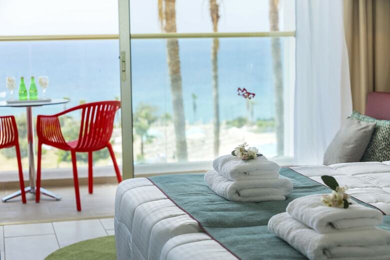 Hotel Leonardo Laura Beach & Splash Resort - All Inclusive