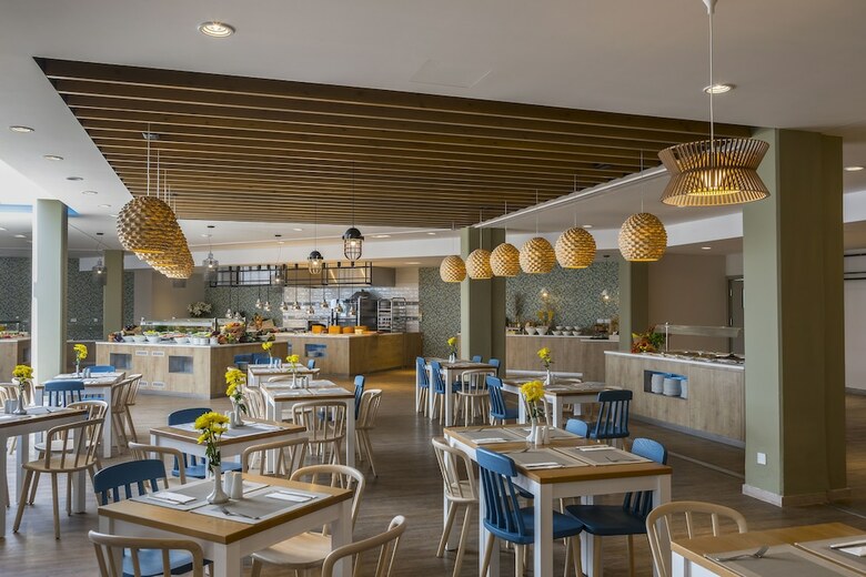 Hotel Leonardo Laura Beach & Splash Resort - All Inclusive