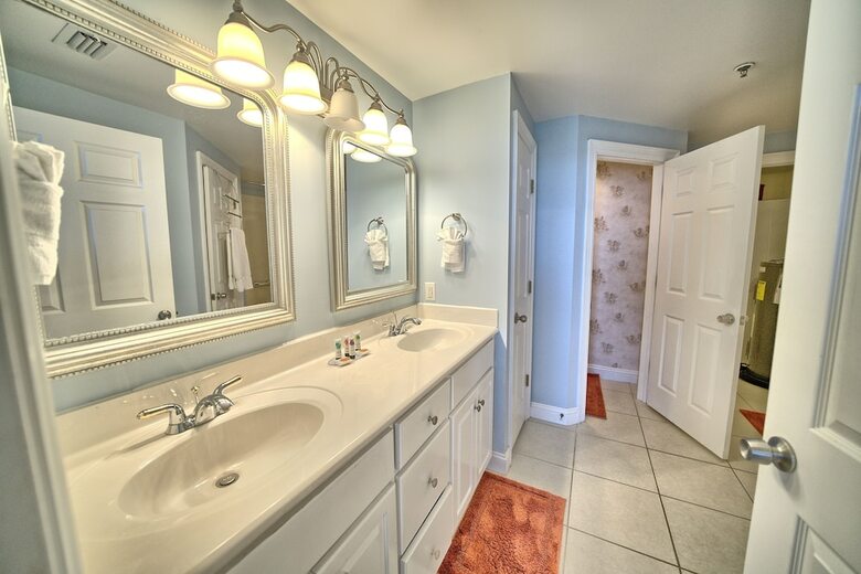 Gulf Crest Condominiums