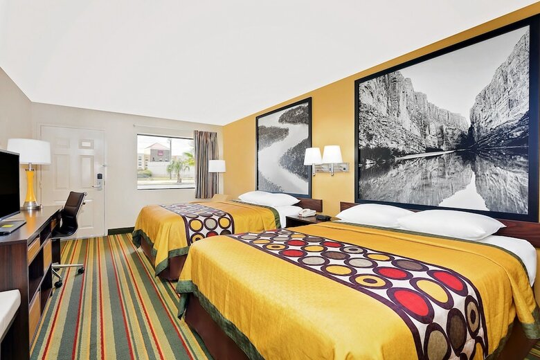 Motel Super 8 By Wyndham Byron/south Macon