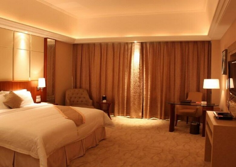 Regency Hotel