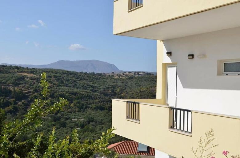 Kaloudis Apartments