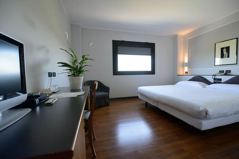 Hotel Mamiani