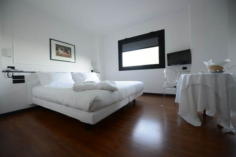 Hotel Mamiani