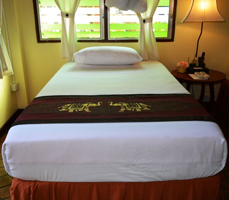 Hotel Golden Triangle Palace