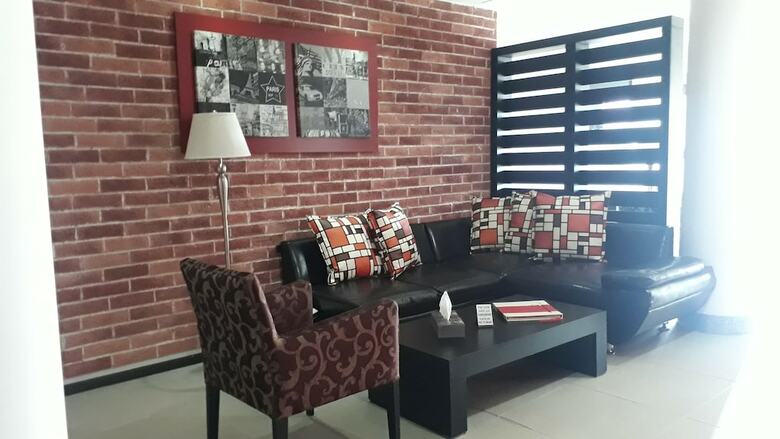 Aparthotel Capital St.