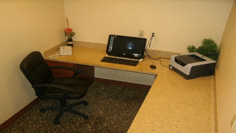 Hotel Holiday Inn Express & Suites Lake Worth