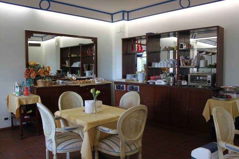 Hotel Girasole