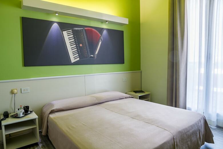 Hotel Italia