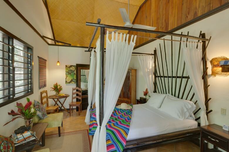 Posada Table Rock Jungle Lodge