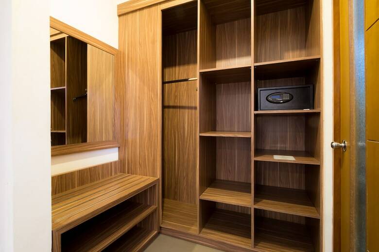 Hotel Vihan Suites